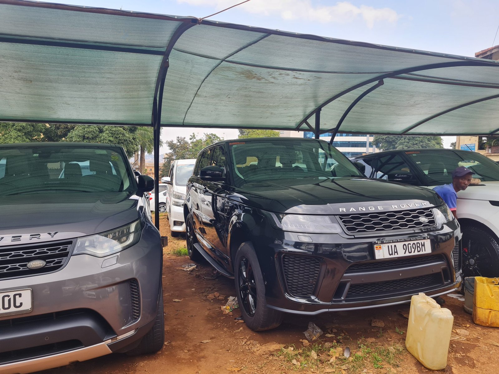 
								Land Rover Range Rover 3.0L Supercharged HSE 2015 Black full									