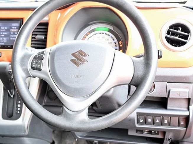 
								Suzuki Hustler full									